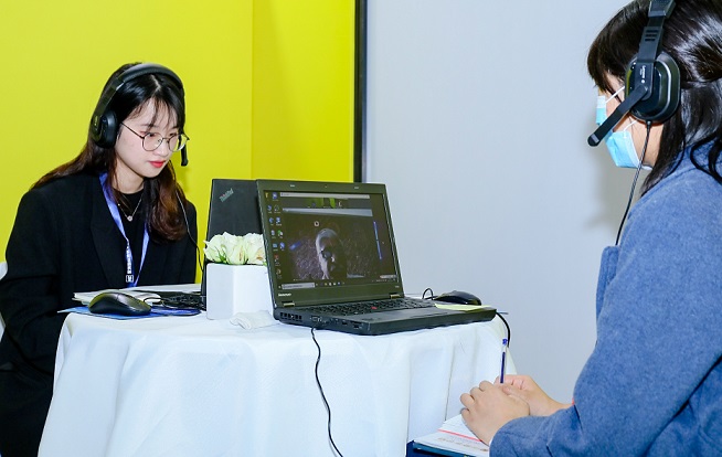 The host, exhibitor and hosted buyer attend a hybrid matchmaking session at R+T Asia 2021: #MatchmakingEvent